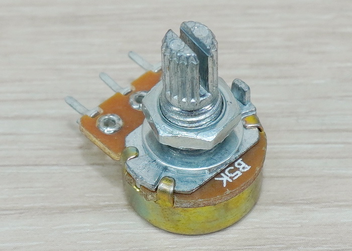 Potentiometer VR 5K ตัวต้านทานปรับค่าได้ (แพ็ค 10 ตัว)