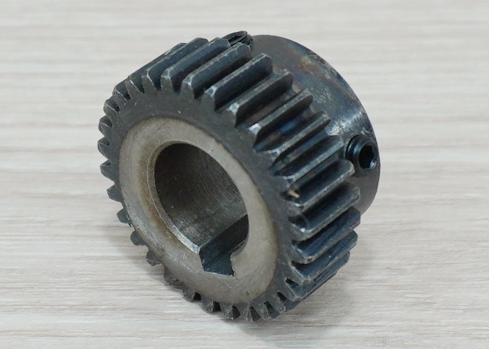 Spur Gear Pinion 1.0 Mod 30Teeth Bore 14mm - Hole & keyway (straight teeth - เฟืองตรง)