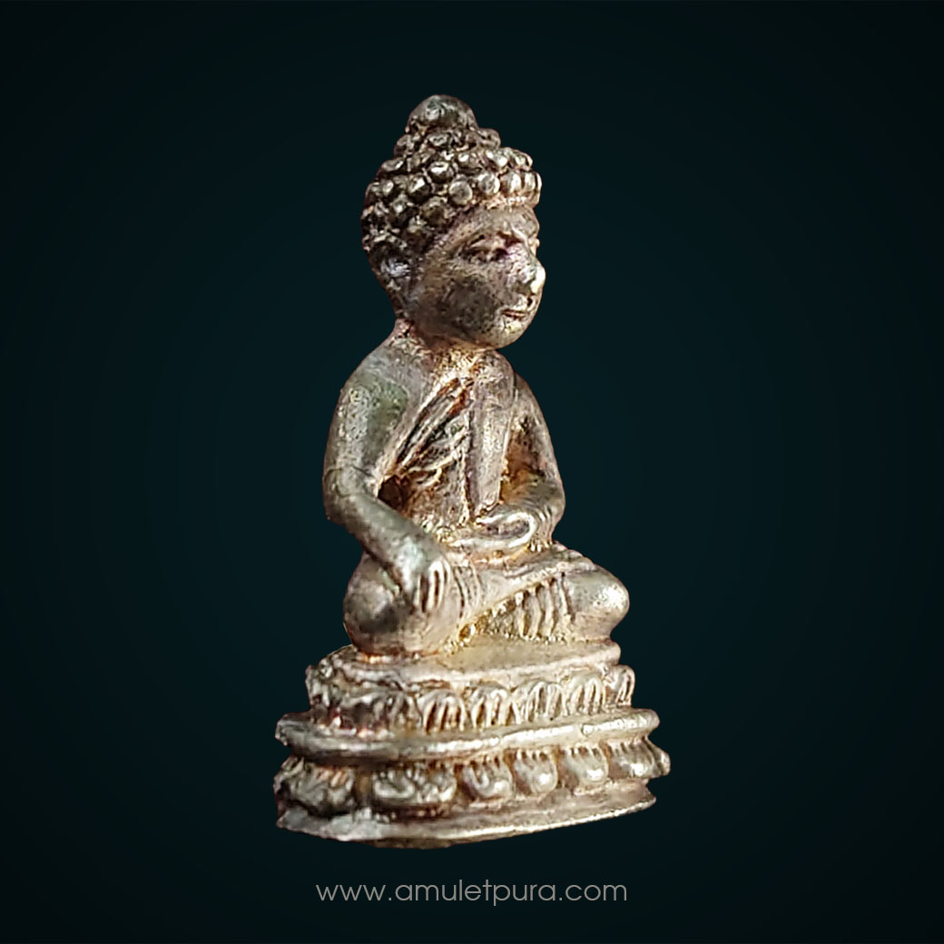 พระชัยวัฒน์เจ้าสัว (จ่อซั่ว) เนื้อเงิน สมเด็จพระญาณสังวร สมเด็จพระสังฆราช วัดบวรนิเวศวิหาร ปี37