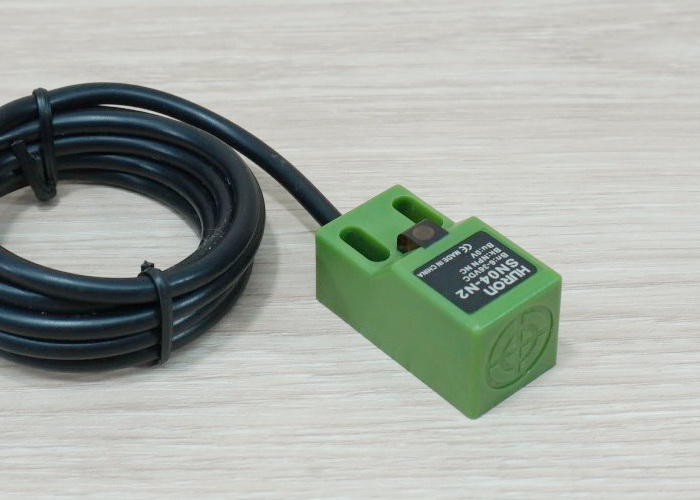 SN04-N2 (NPN, NC ระยะ 4mm) 6-36V DC Inductive Proximity Switch