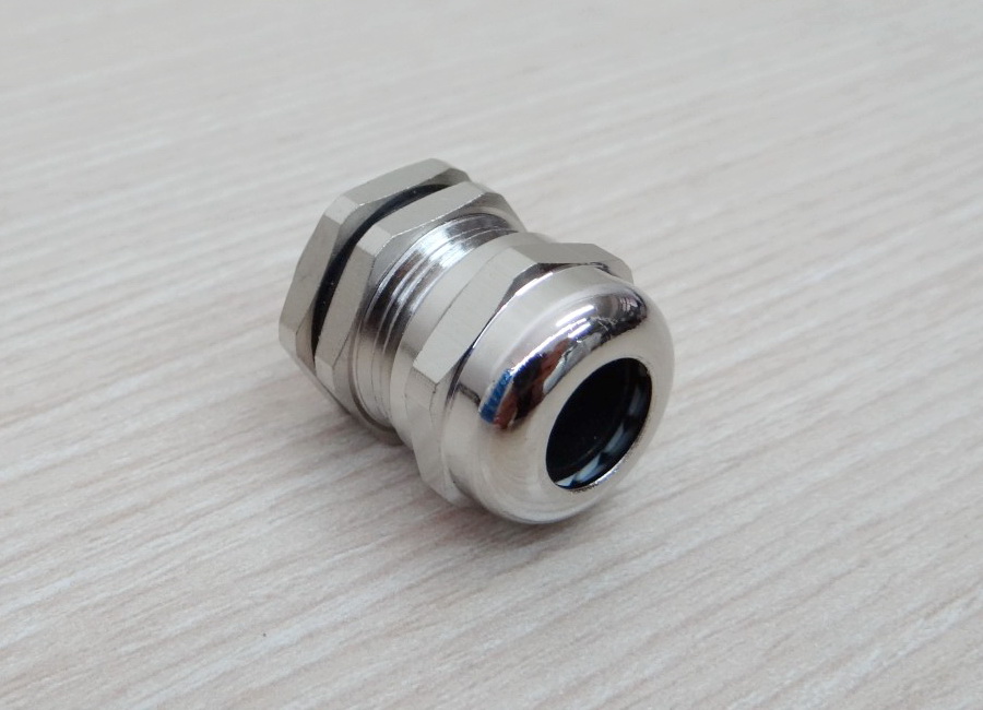 M18x1.5 Waterproof Cable Glands Connector (Nickel Brass Metal)