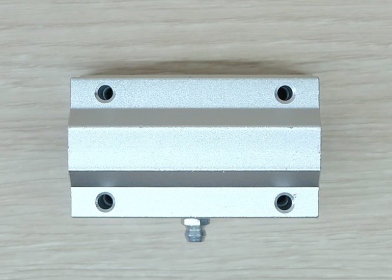 SCS12LUU Linear Ball Bearing Block 12mm