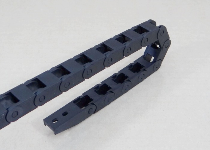 7 X 7 mm Cable Drag Chain R15mm ยาว 1M และ End Connectors