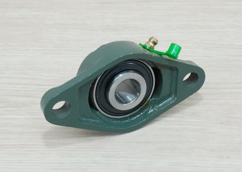 UCFL203 Flange Bearing Unit 17mm Cast Iron Housing Self-aligning (โครงของ FL204)