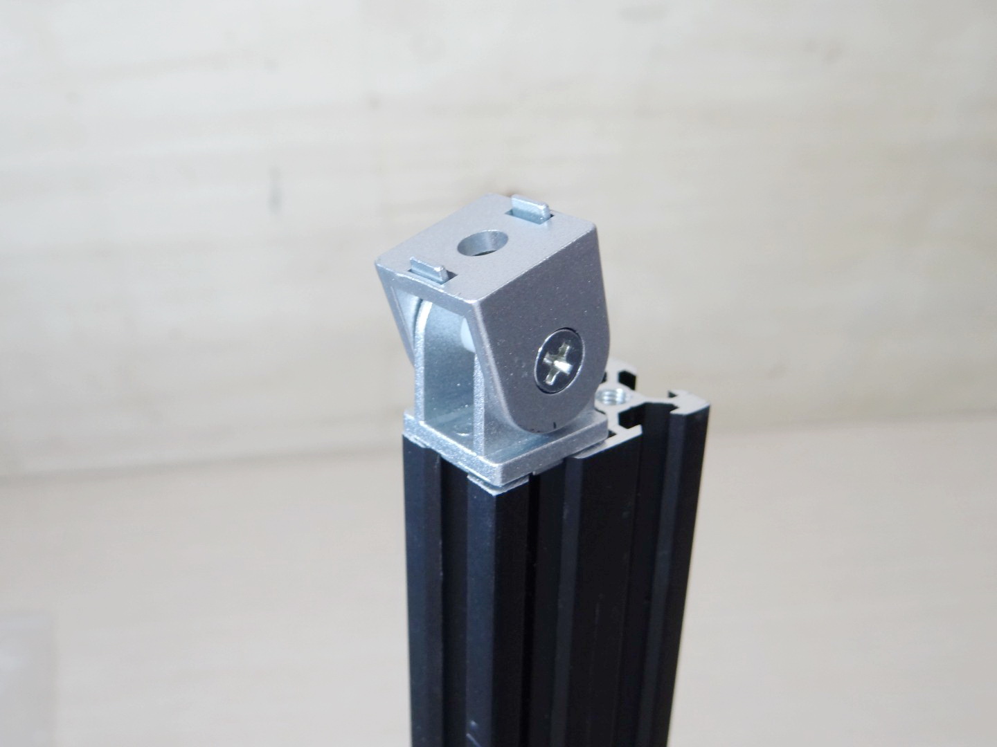 Flexible Pivot Joint Connector สำหรับ Series 20 Alu Profile