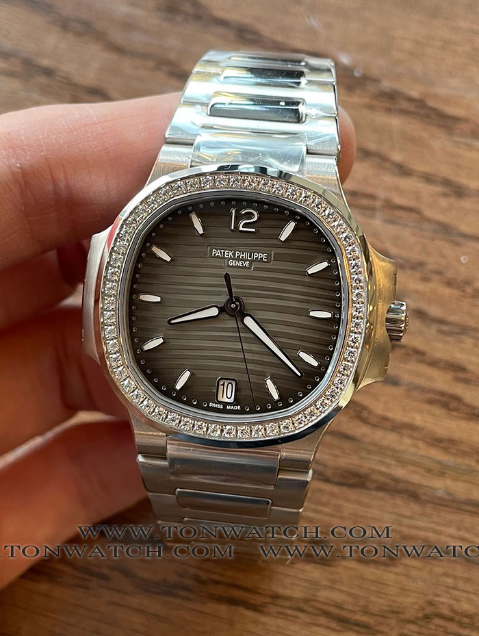 PATEK 7118/1200A GREY PPF