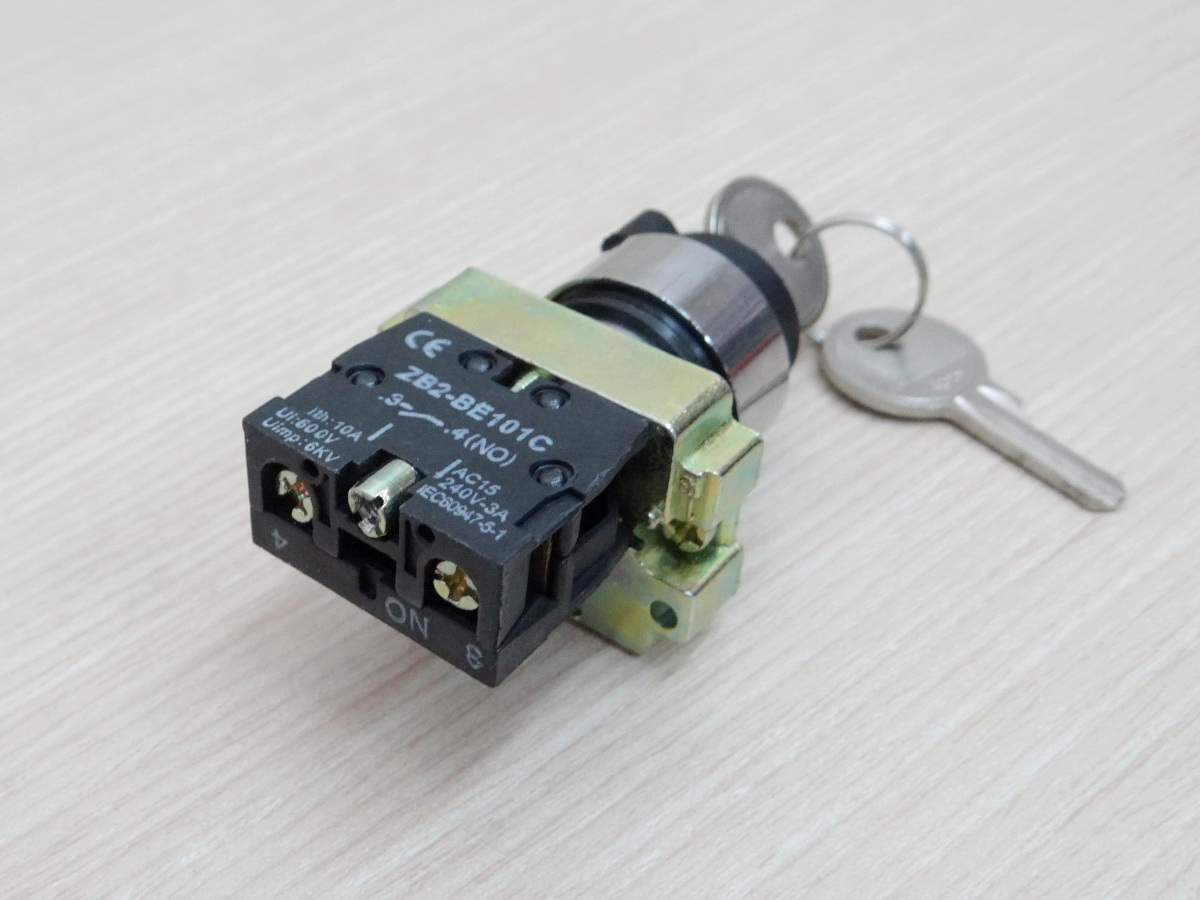 XB2-BG21 Selector Rotary + Key 2 Position Push Button Switch 10A 1NO 22mm (Self-locking)