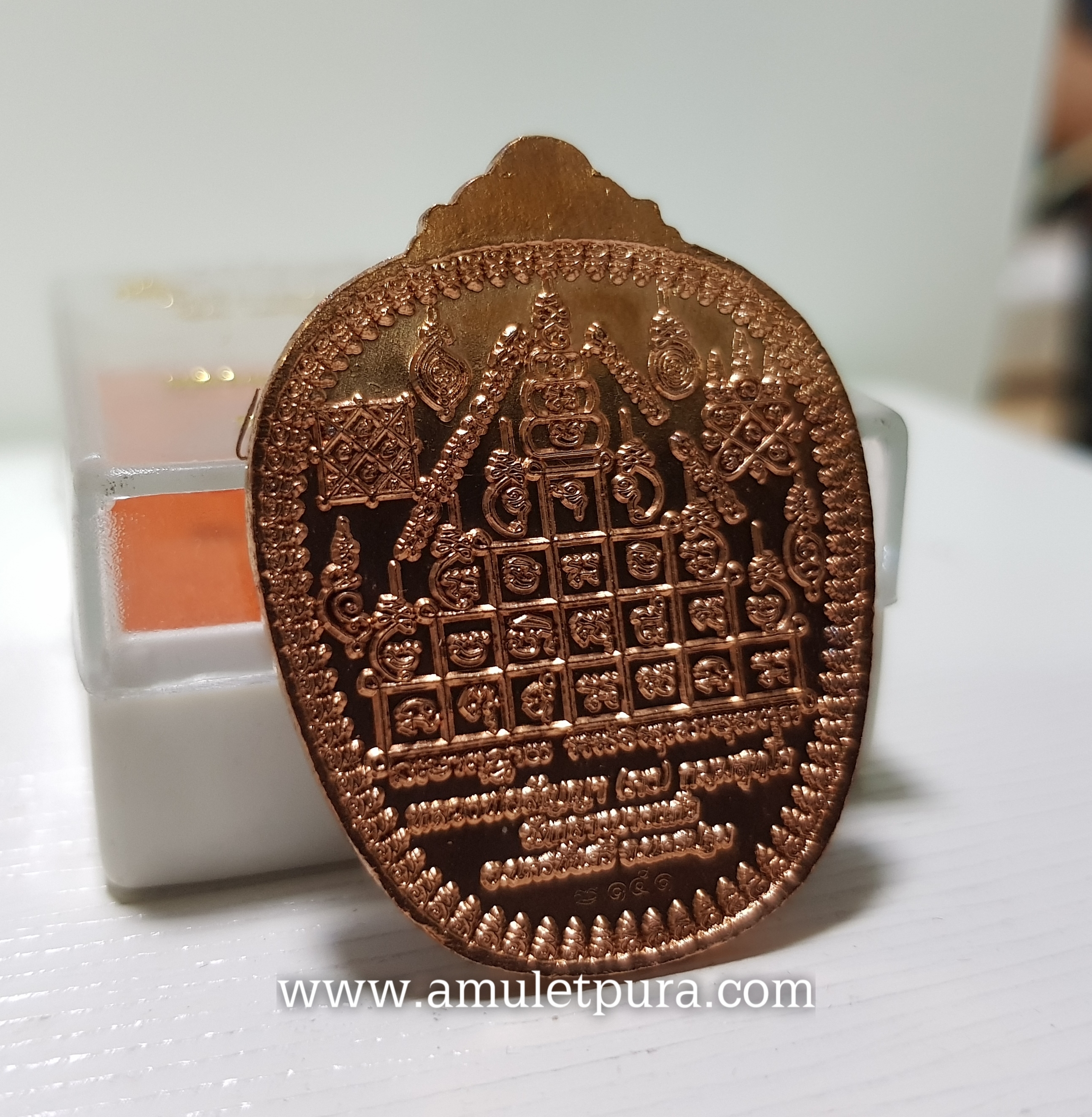 ชูชกจูงนาง(ทองแดงลงยาสีน้ำเงิน)รุ่นเศรษฐีโภคทรัพย์ ปี56 หลวงพ่อสัญญา วัดกลางบางแก้ว จ.นครปฐม(มีโค้ด หมายเลข๑๕๑)