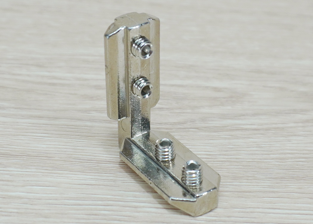 Inner Bracket 4-Hole สำหรับ Series 40 Alu Profile + น็อตยึด M6