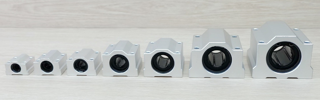 SCS30UU Linear Ball Bearing Block 30mm