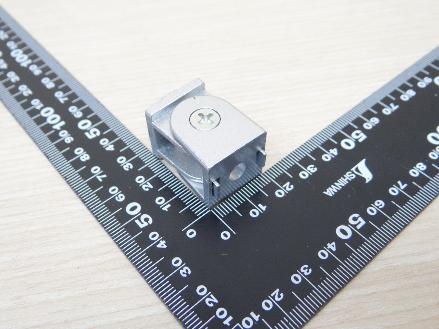 Flexible Pivot Joint Connector สำหรับ Series 20 Alu Profile