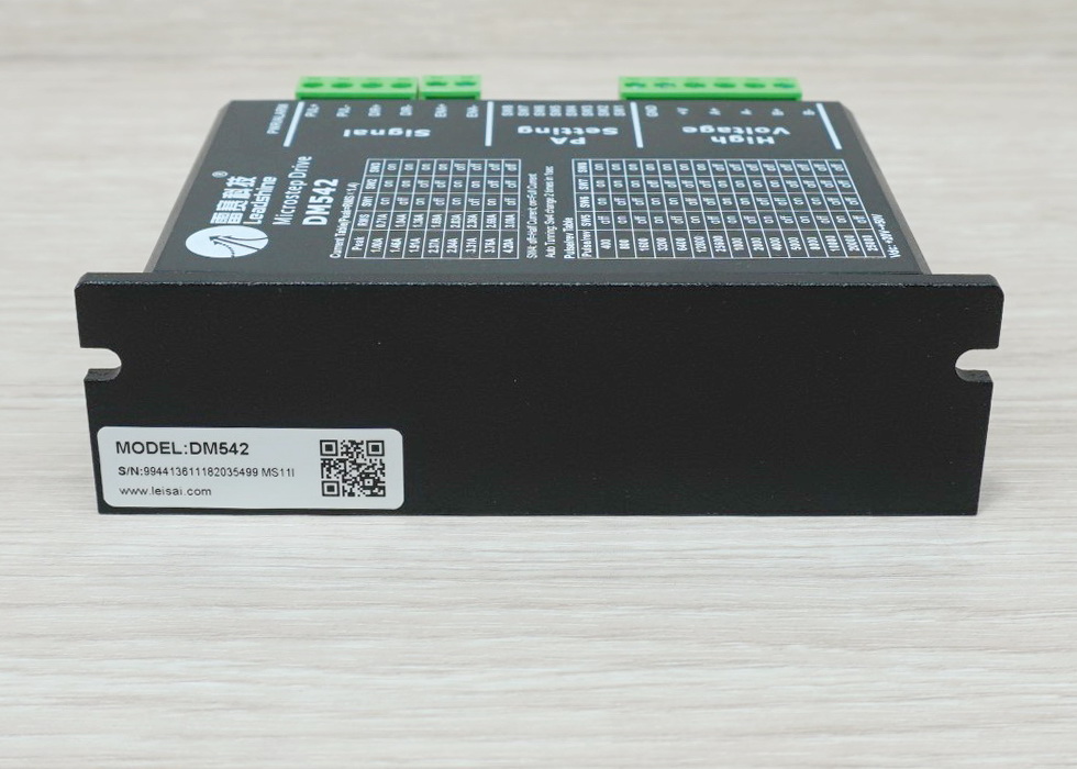 DM542 (Leadshine) Microstep Driver Peak 4.2A, 20-50 VDC 2-phase