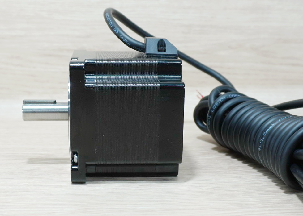 Stepper Motor (Nema34) แรงบิด 4.5N.m 5A Shaft 14mm (86BYGH250A) - 5m Cable