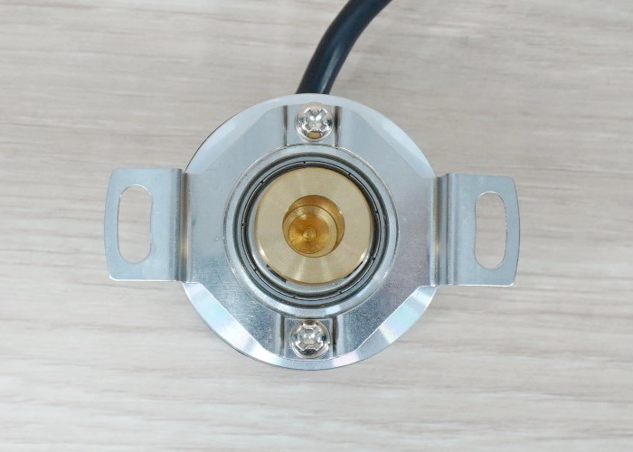 600P/R Rotary Encoder (GTK08-OC-RA600A-2M) for shaft 8mm, NPN, 5-24VDC, Cable 2M