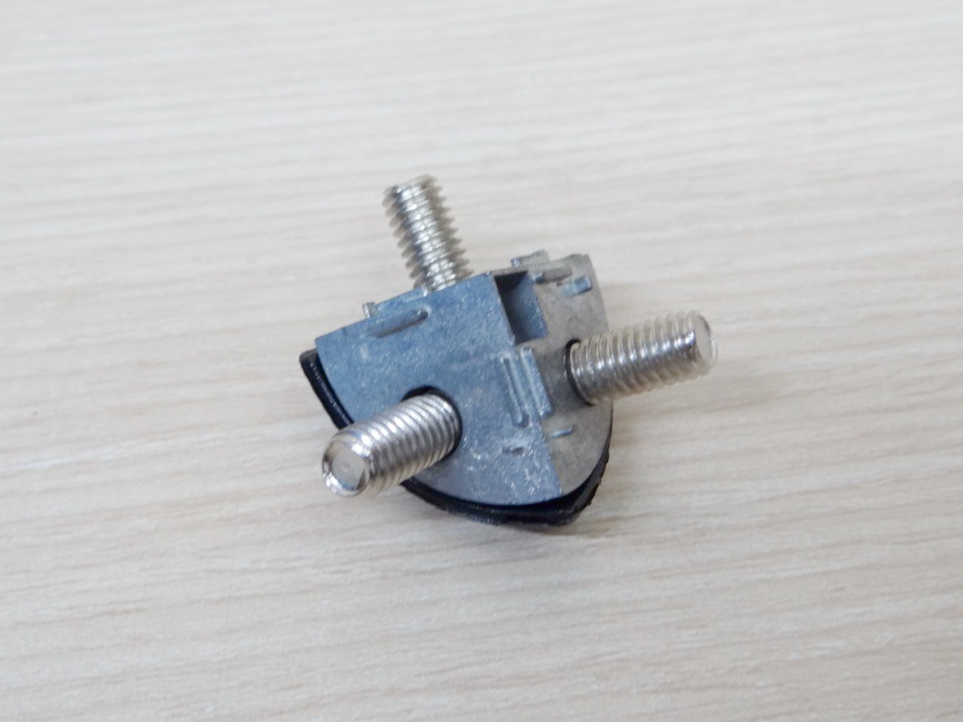 3 Ways Corner Bracket สำหรับ Alu Profile Series 20 + Plastic Cover + Screws M6x13 Taper Head