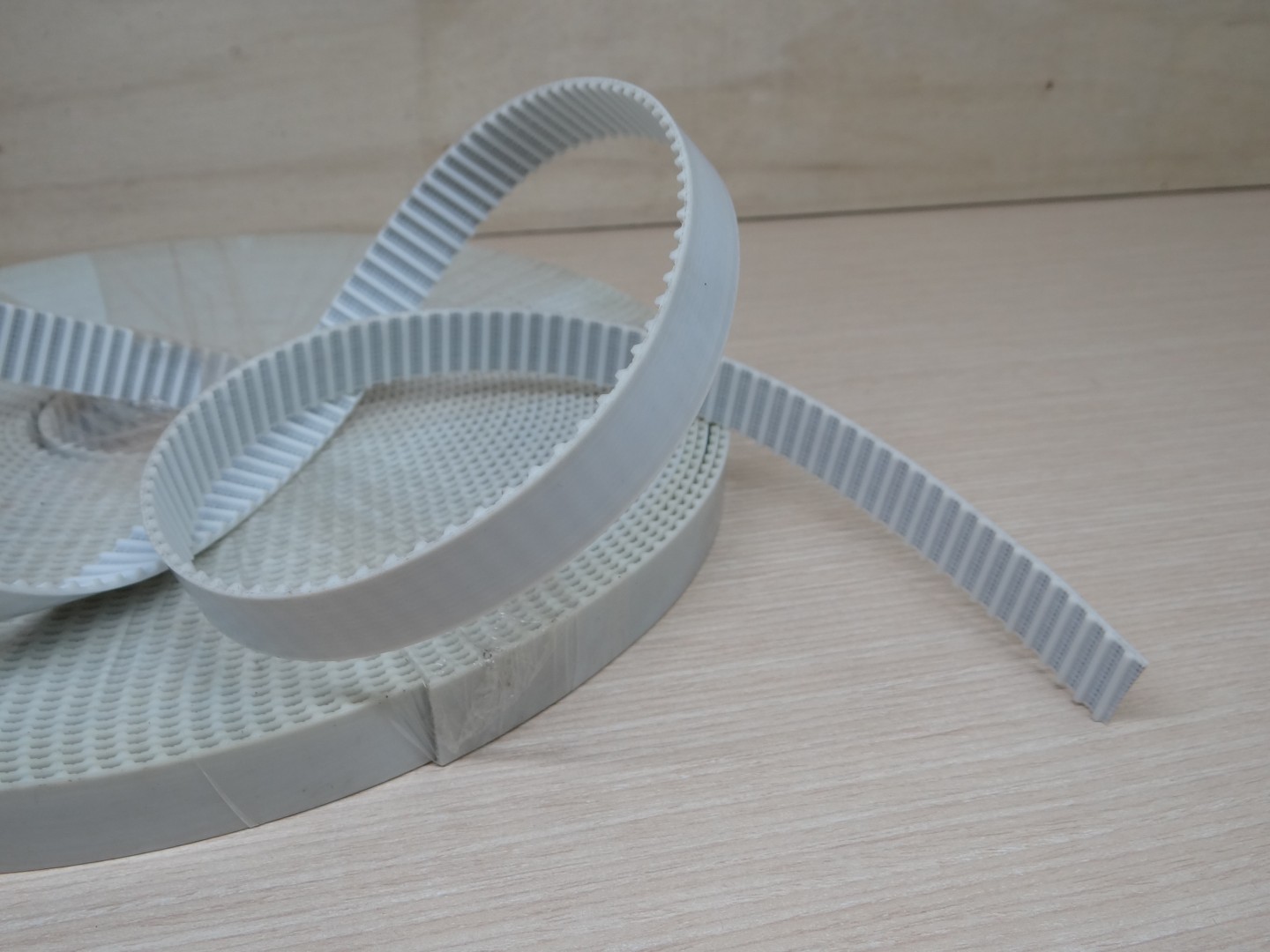 XL-20mm PU Timing Belt Steel Core (สานแถบเส้นเหล็กในสายพาน ราคา/1เมตร)