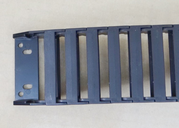 10 X 40 mm Cable Drag Chain R38mm ยาว 1M และ End Connectors