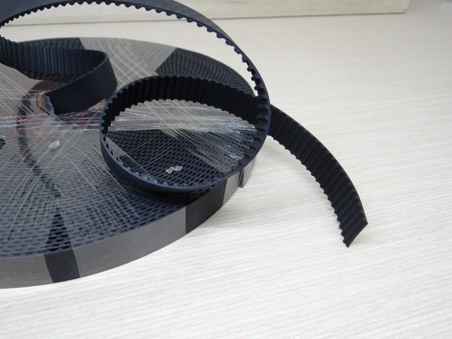 XL-20mm Rubber Open Timing Belt (สานแถบเส้นไฟเบอร์กลาส ราคา/1เมตร)