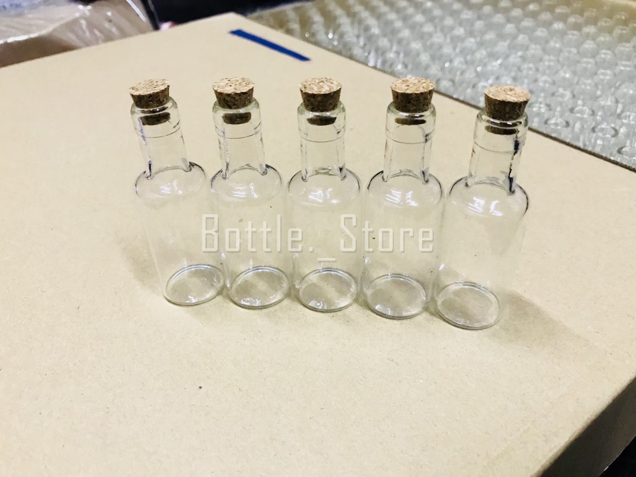 ขวดแก้ว ไวน์ 15ml สีใส ฝาก๊อก