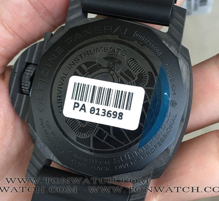 Pam979 VSF PANERAI SUBMERSIBLE CARBOTECH