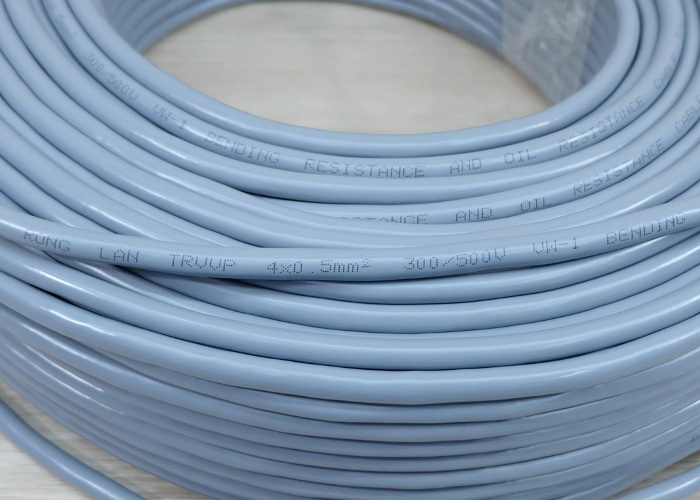 4 core x 0.5 mm² Shielded Wire TRVVP Bending Resistant High Flexible Cable (1m)