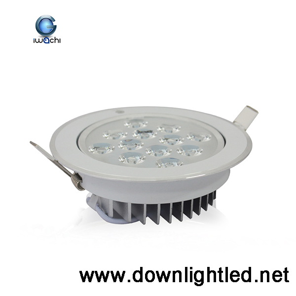 ดาวน์ไลท์ LED IWACHI 12w (แสงขาว)