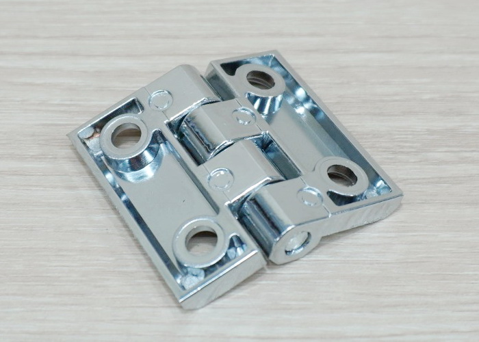 บานพับ Hinge 50x50 mm Zinc alloy ระยะรู 30x30 mm, รูยึด 6.5 mm (สีเงิน)