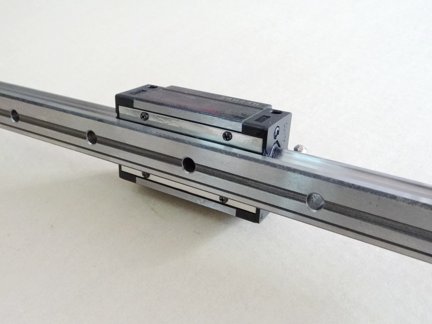 TRH25B Square Slide Block (TRHG25B)