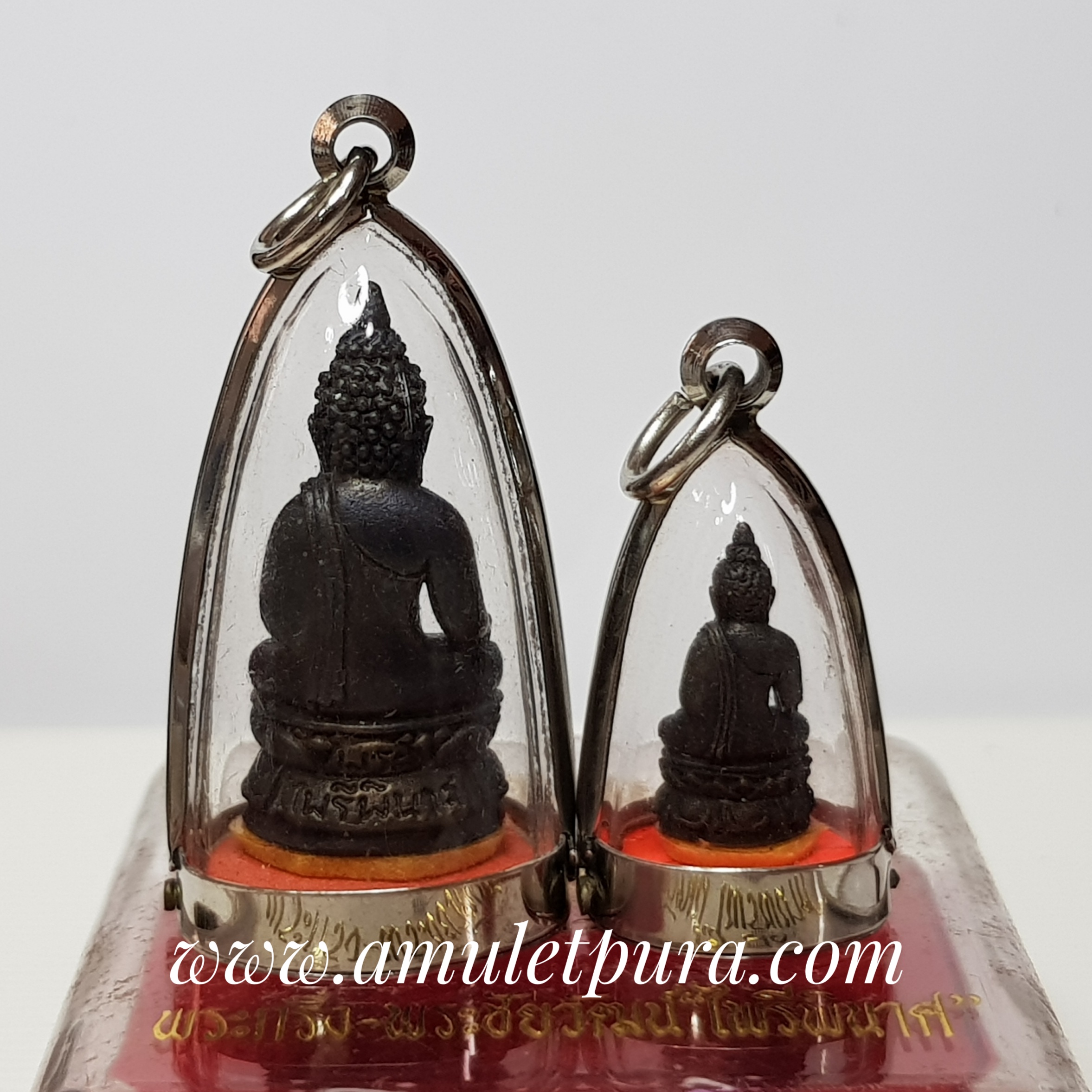 พระกริ่ง-พระชัยวัฒน์ ไพรีพินาศ(สัมฤทธิ์รมดำ)ปี50 วัดบวรนิเวศวิหาร กรุงเทพมหานคร(กรอบสแตนเลสยกซุ้ม)