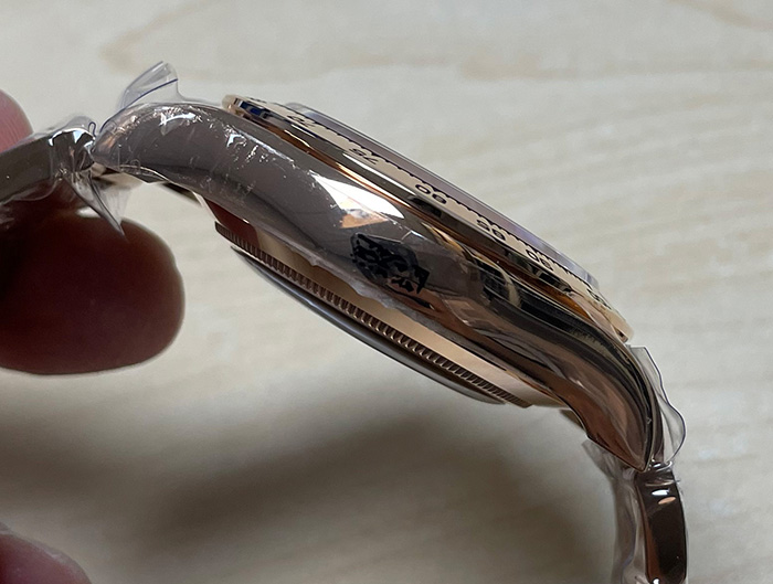 ROLEX DAYTONA FULL ROSEGOLD 116505 BT