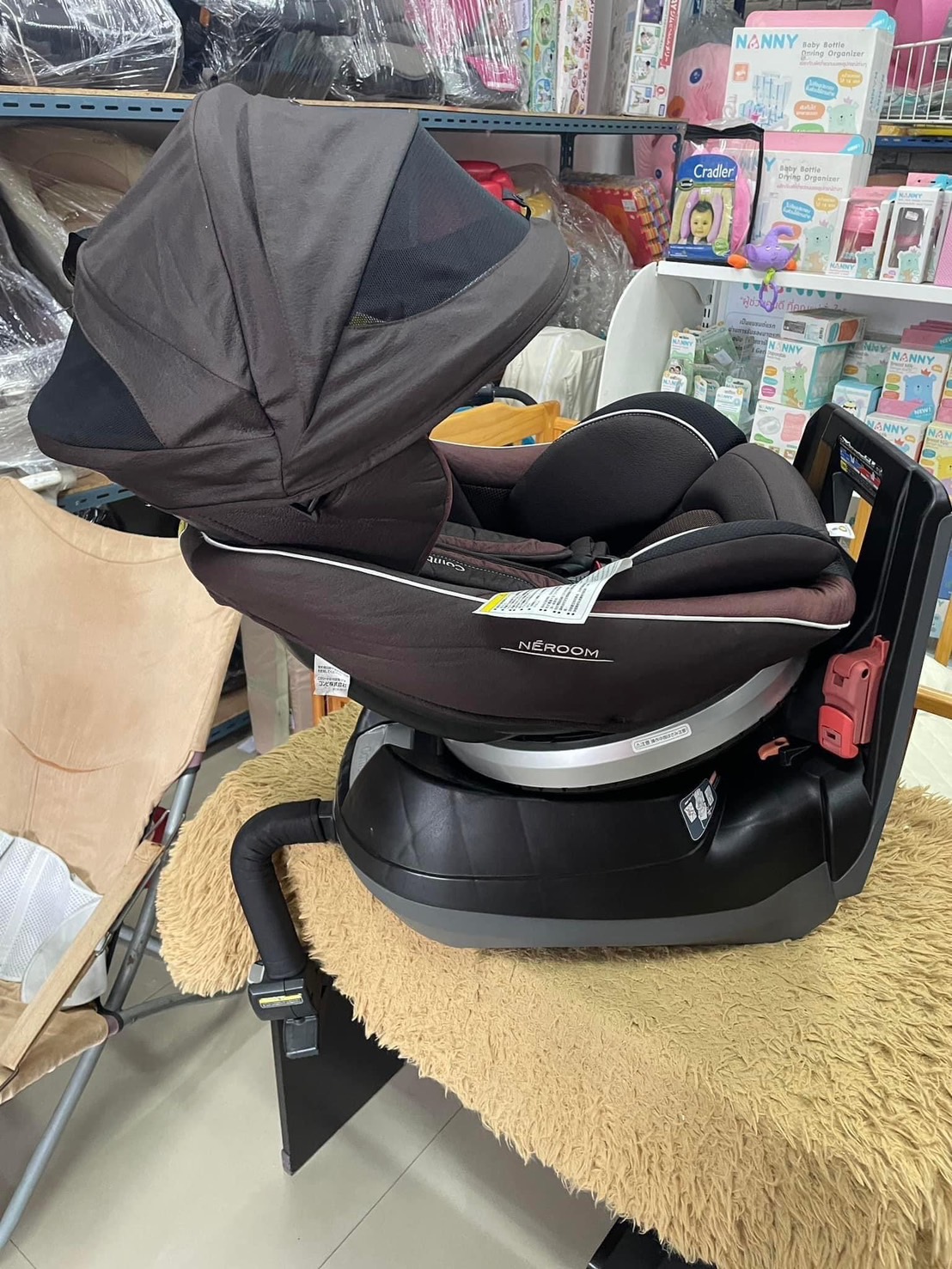 Combi คาร์ซีท Combi Crading 360 NC570 0-4ขวบ หมุน360 มีขาค้ำเป็นตัวท็อปสุดของรุ่น NEROOM