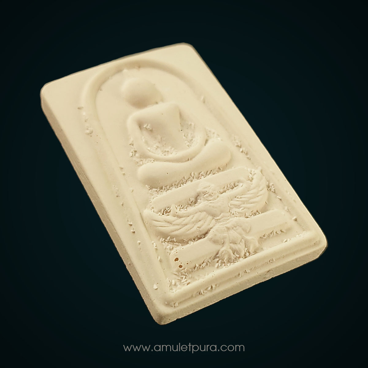 พระสมเด็จทรงครุฑ เนื้อผงจักรพรรดิ หลวงตาม้า วัดถ้ำเมืองนะ (ผสมผงเถ้าอังคารของหลวงปู่ดู่ พรหมปัญโญ) มีพระธาตุเสด็จ