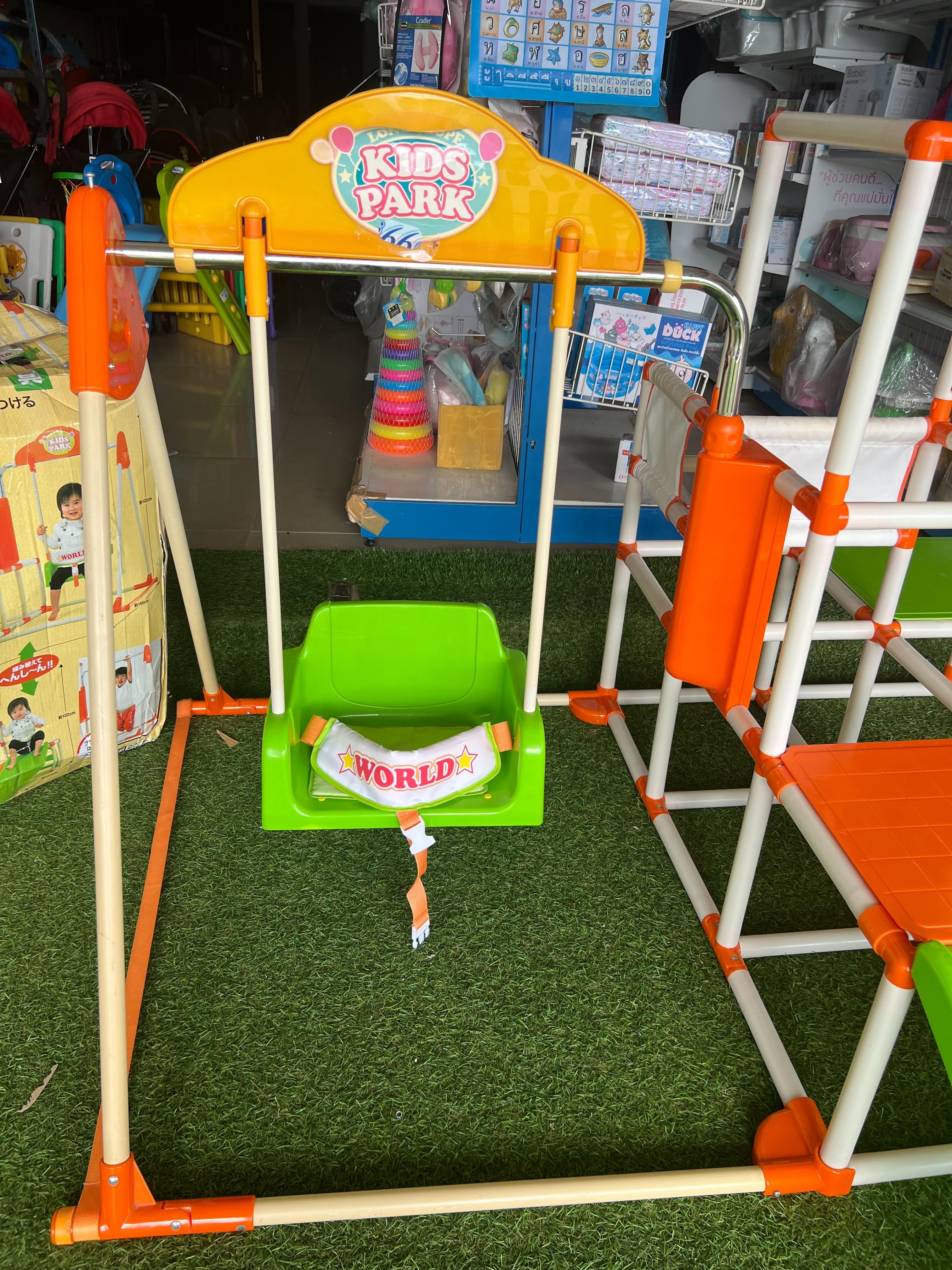 KIDS PARK ชุดปีนป่าย สไลเดอร์ ชิงช้า KIDS PARK ชุดใหญ่ไฟกระพริบ วัสดุอย่างดีปลอดภัยกับเด็ก สินค้ามือสอง สภาพดี