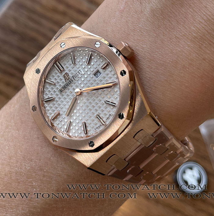 AP LADY 33MM. 67650ST ZF