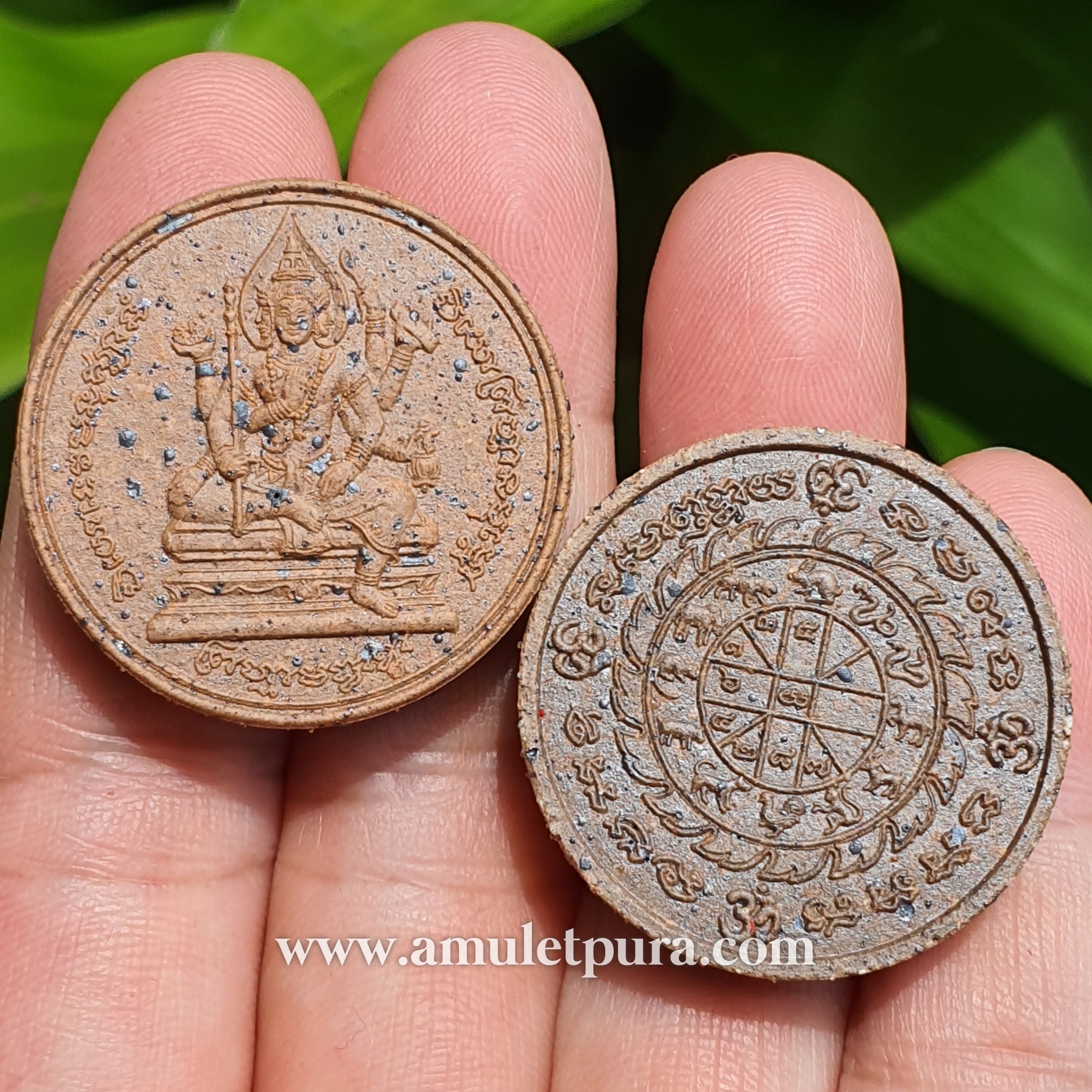 พระพรหมธาดา (แร่ดินเผา) รุ่นพรหมประทาน ปี52 หลวงปู่หงษ์ วัดเพชรบุรี (สุสานทุ่งมน) จ.สุรินทร์ (มีโค้ด หมายเลข 2938)