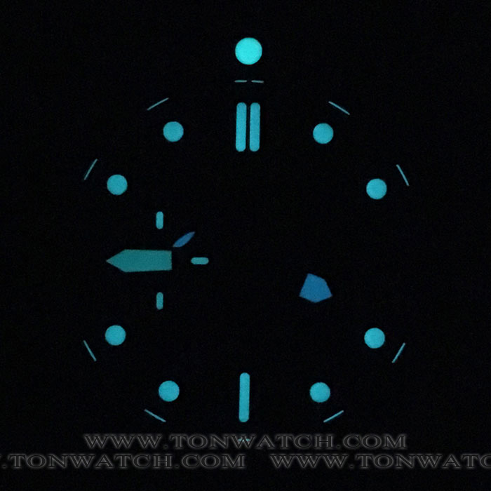 PAM1616 VSF PANERAI CARBOTECH 47MM 3 DAYS