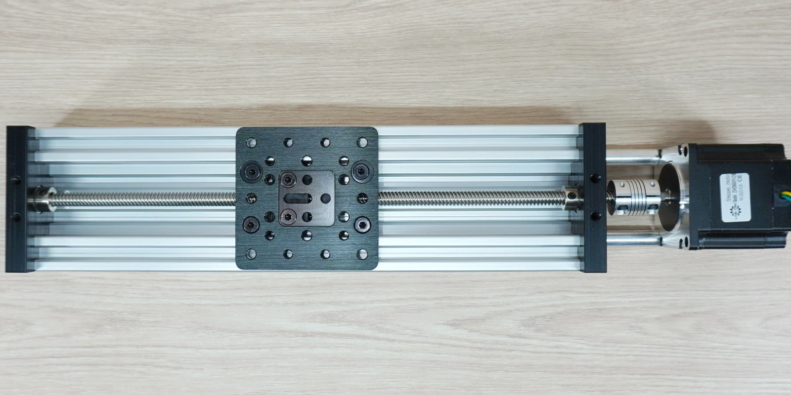 Nema23 + C-Beam Linear Actuator Bundle for the 1000mm (ระยะได้งาน 905mm)