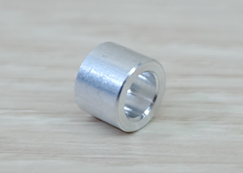 (ชุด 10 ชิ้น) Height 6 mm Aluminium Spacer Bore 5.1mm OD 8mm Isolation Column Separate