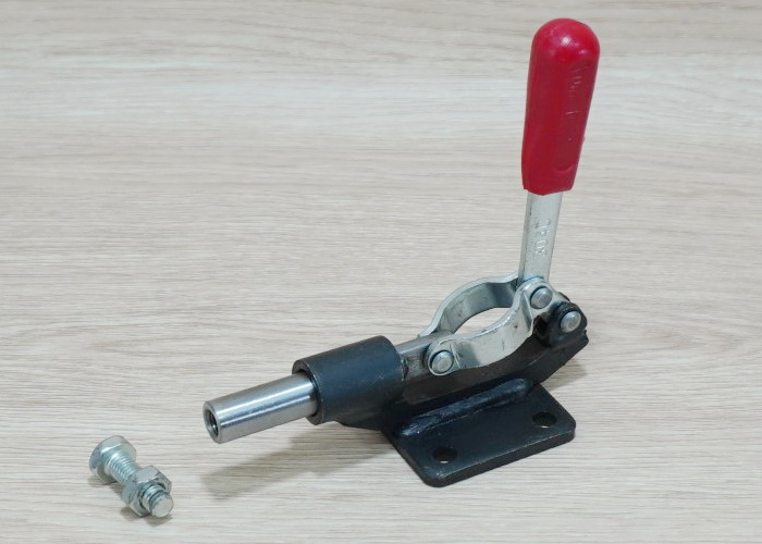 304C 32mm Plunger Stroke Push Pull Toggle Clamp 227kg Holding Capacity