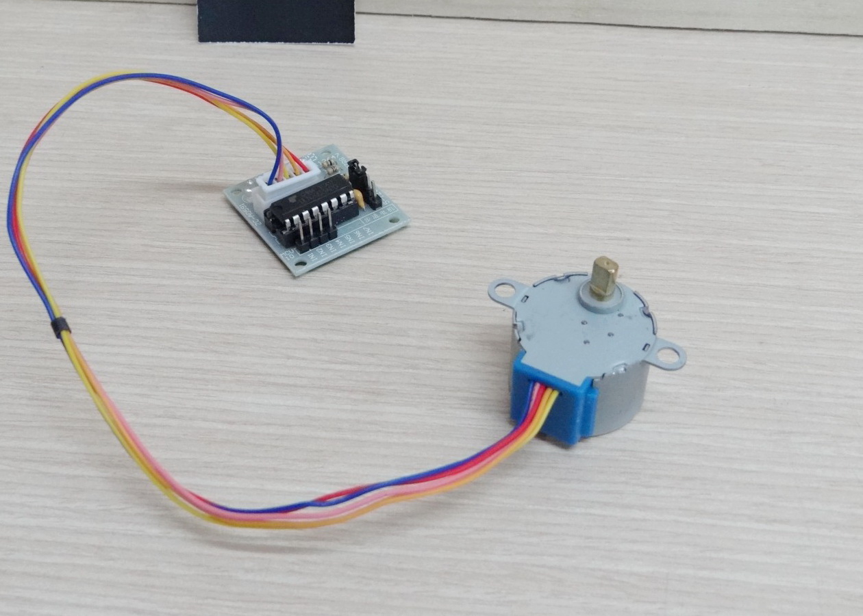 5V Stepper motor 28BYJ-48 + ULN2003 driver