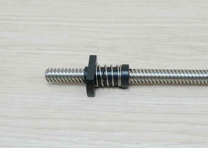 TR8 POM Nut ลดการคลอน T8 (Lead 8mm) Trapezoidal Screw (ลื่น,แรงเสียดทานต่ำ)