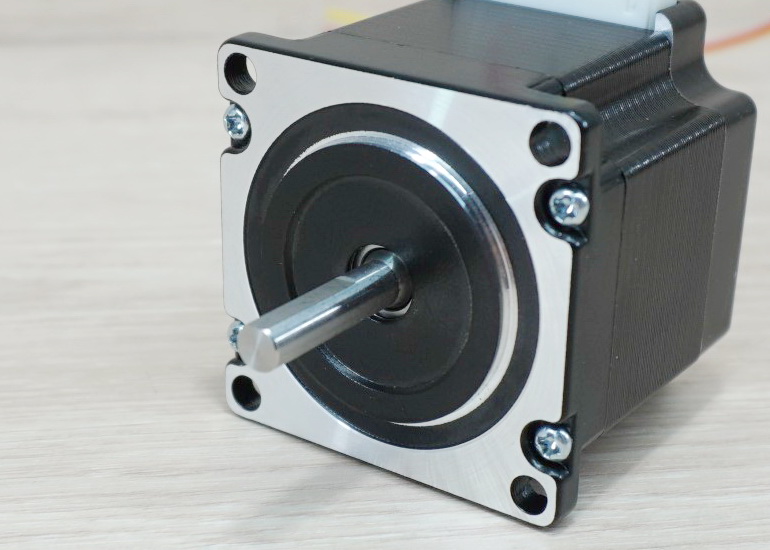 HANPOSE - Stepper Motor (Nema23) แรงบิด 1.01N.m 2.8A Shaft 6.35mm (23HS5128-6.35)
