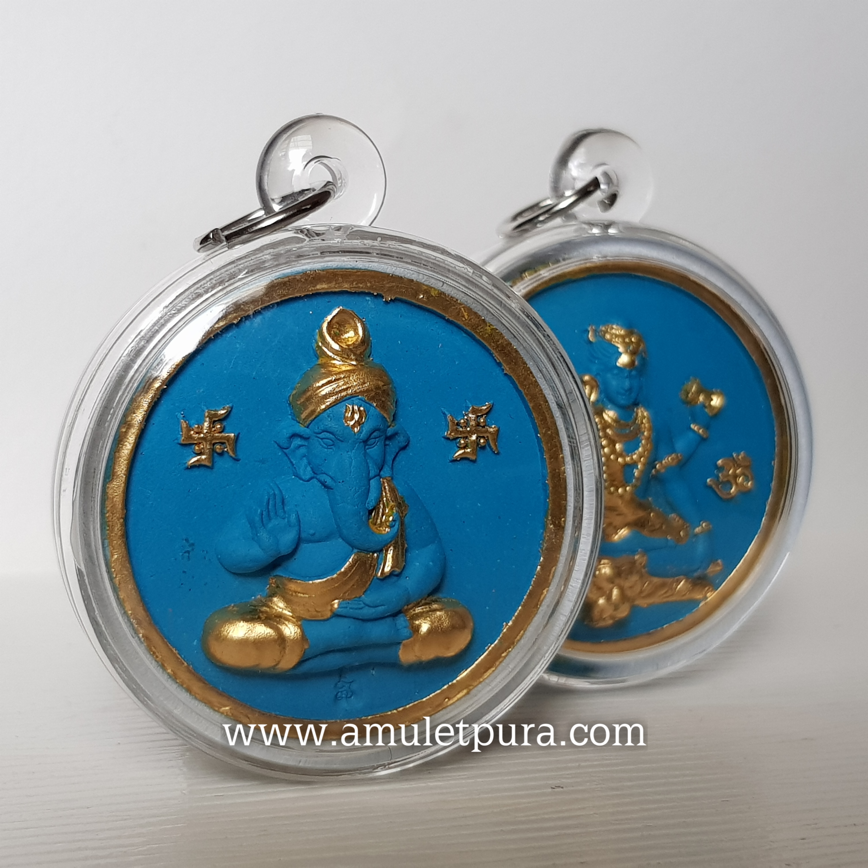 สองมหาเทพ (ชุดกรรมการ ผงว่าน108สีเขียวปิดทอง) ปี53 อาจารย์สุบิน นะหน้าทอง (พร้อมกรอบอะคริลิค มีโค้ดกำกับ)