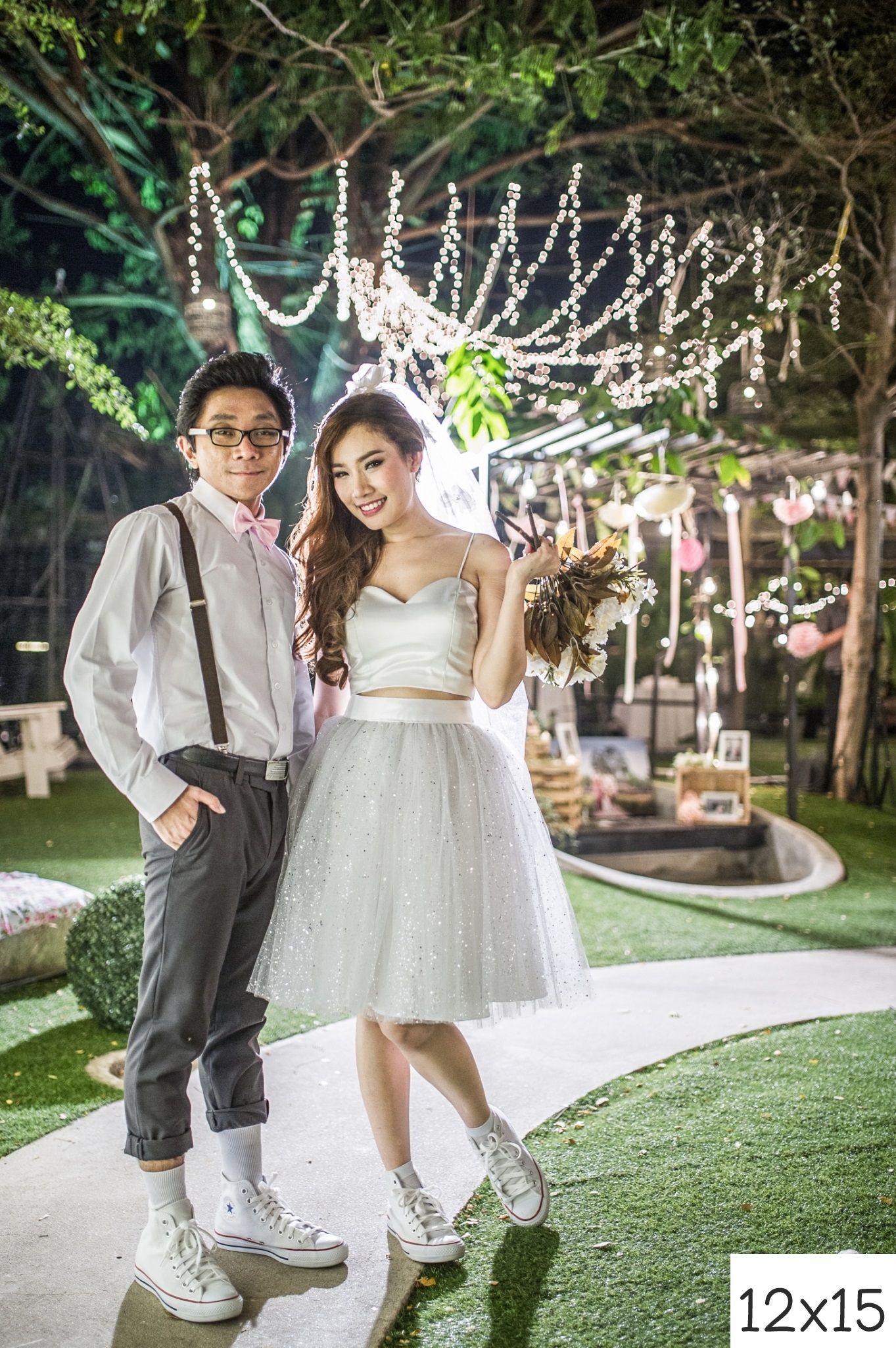 รูปแต่งงาน อัดรูปออนไลน์ ล้างรูปราคาถูก ขนาดอัดรูป 12x15