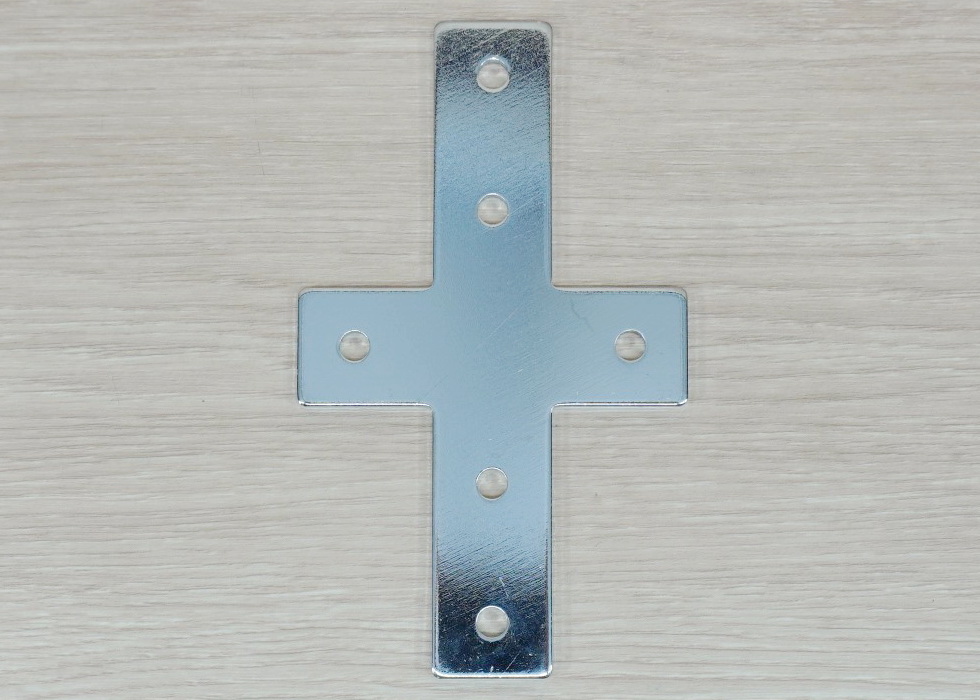 Cross Shaped Steel Joint Plate 6-Hole สำหรับ Series 30 Alu-Profile