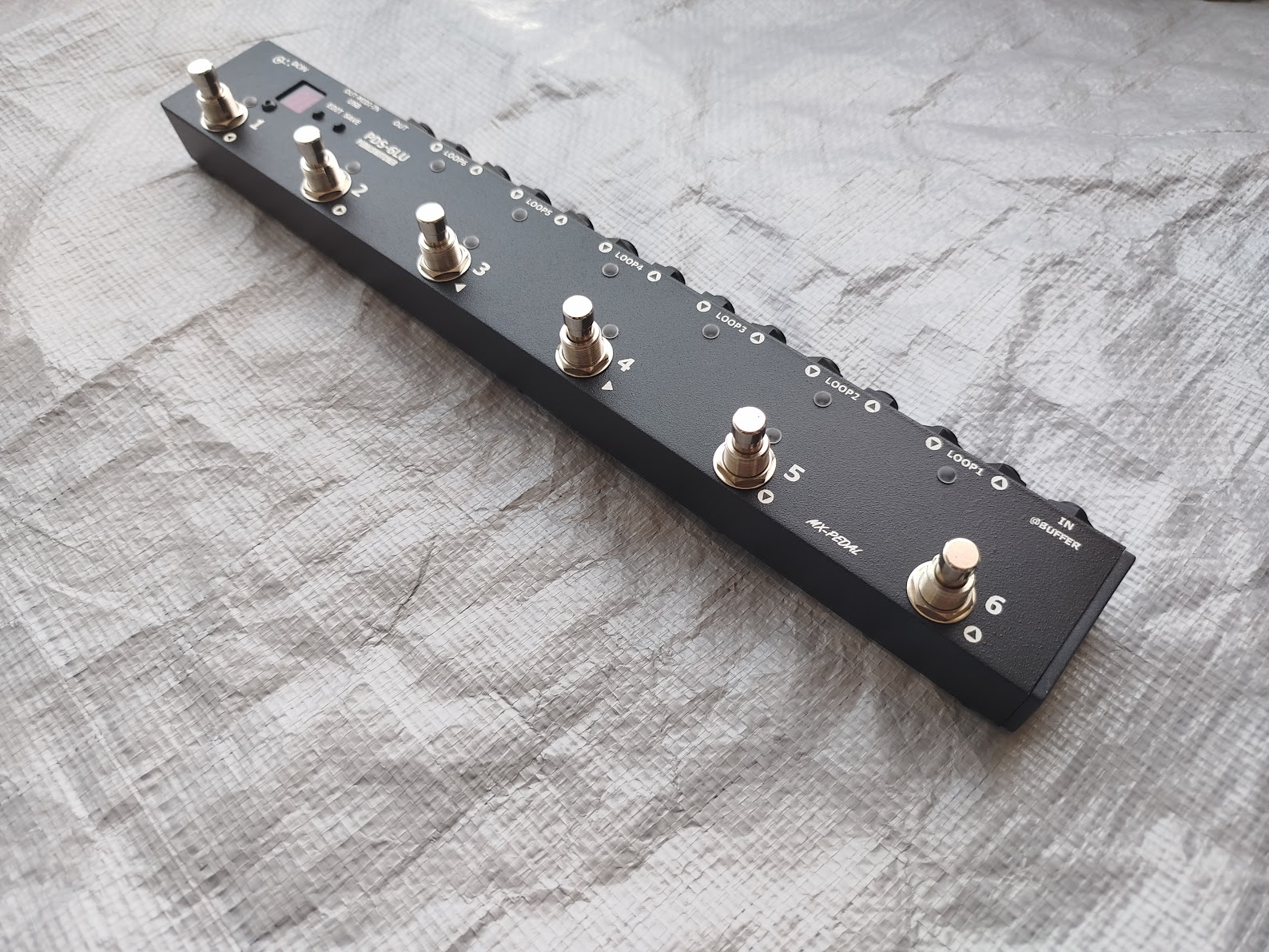 PEDAL SWITCHER PDS-6L-MIDI