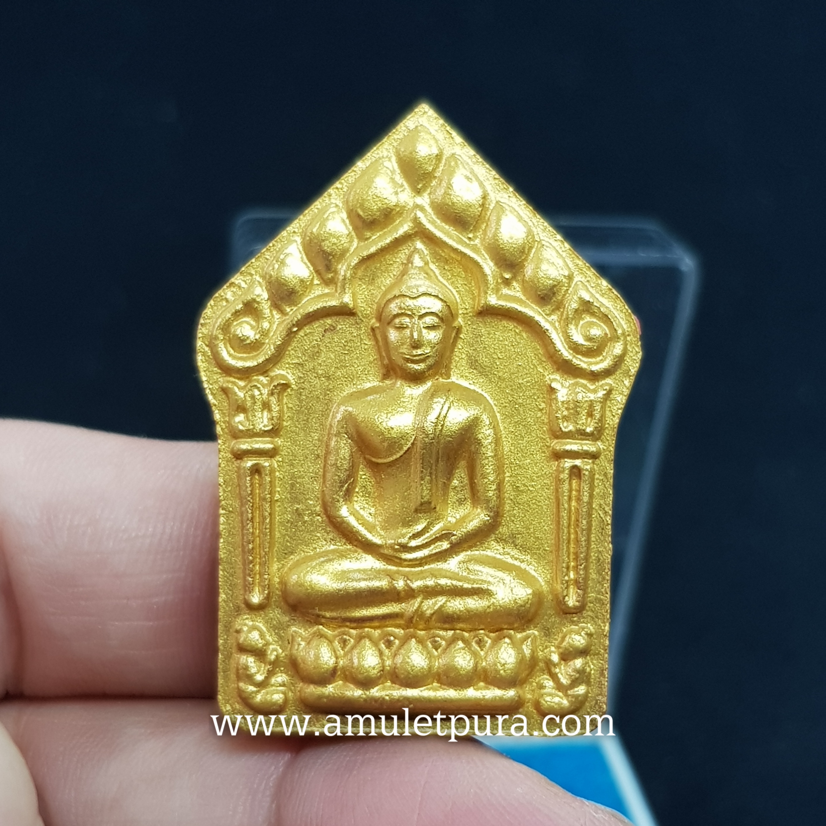 ขุนแผนผงพรายกุมารหลวงปู่ทิม(พิมพ์ใหญ่กรรมการหน้าทองฝังตะกรุดเงินคู่)รุ่นเมตตามหานิยม91 ปี57 หลวงพ่อคูณ วัดบ้านไร่ จ.นครราชสีมา