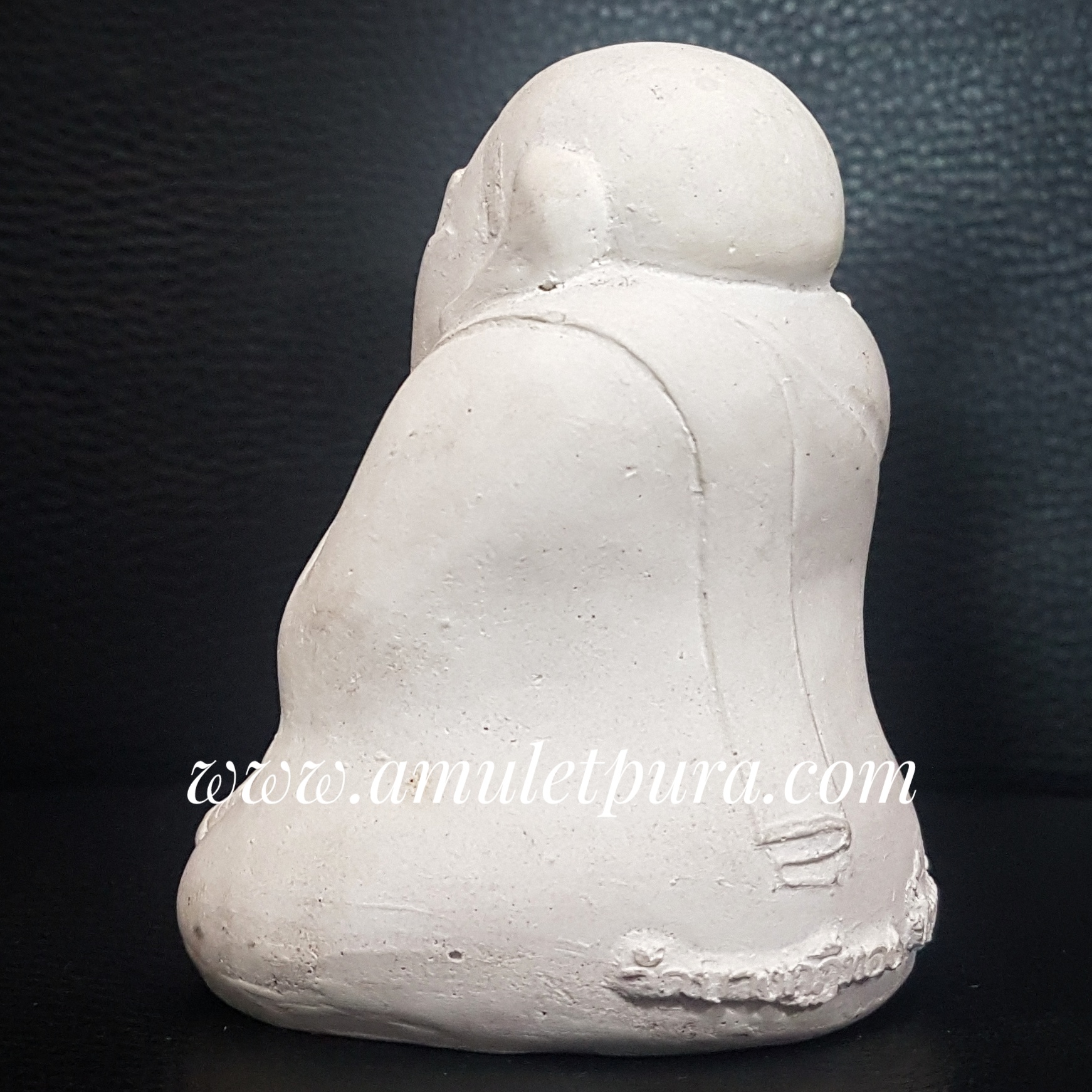 พระปิดตา รุ่นแรก(บูชา 2.5 นิ้ว เนื้อปูนผสมผง)หลวงพ่อชำนาญ วัดบางกุฎีทอง จ.ปทุมธานี