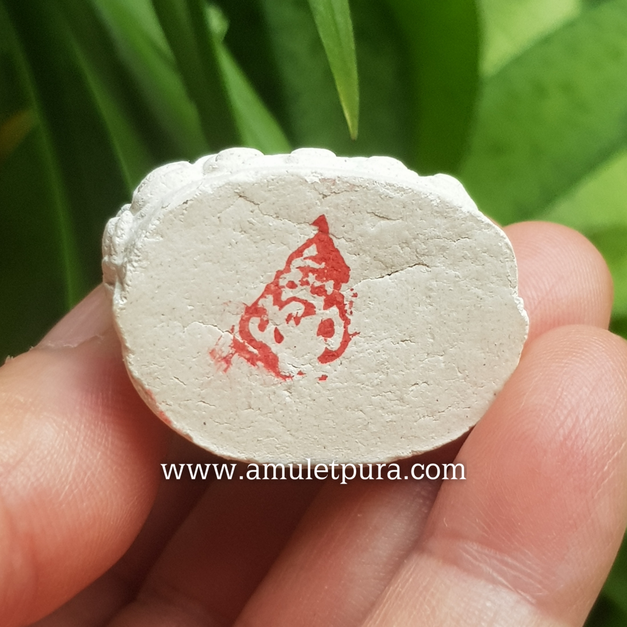 พระกริ่งรัตนมาลา(เนื้อผงพุทธคุณ)ปี 40 วัดสุทัศน์ฯ กรุงเทพมหานคร(ปั้มหมึกใต้ฐาน)