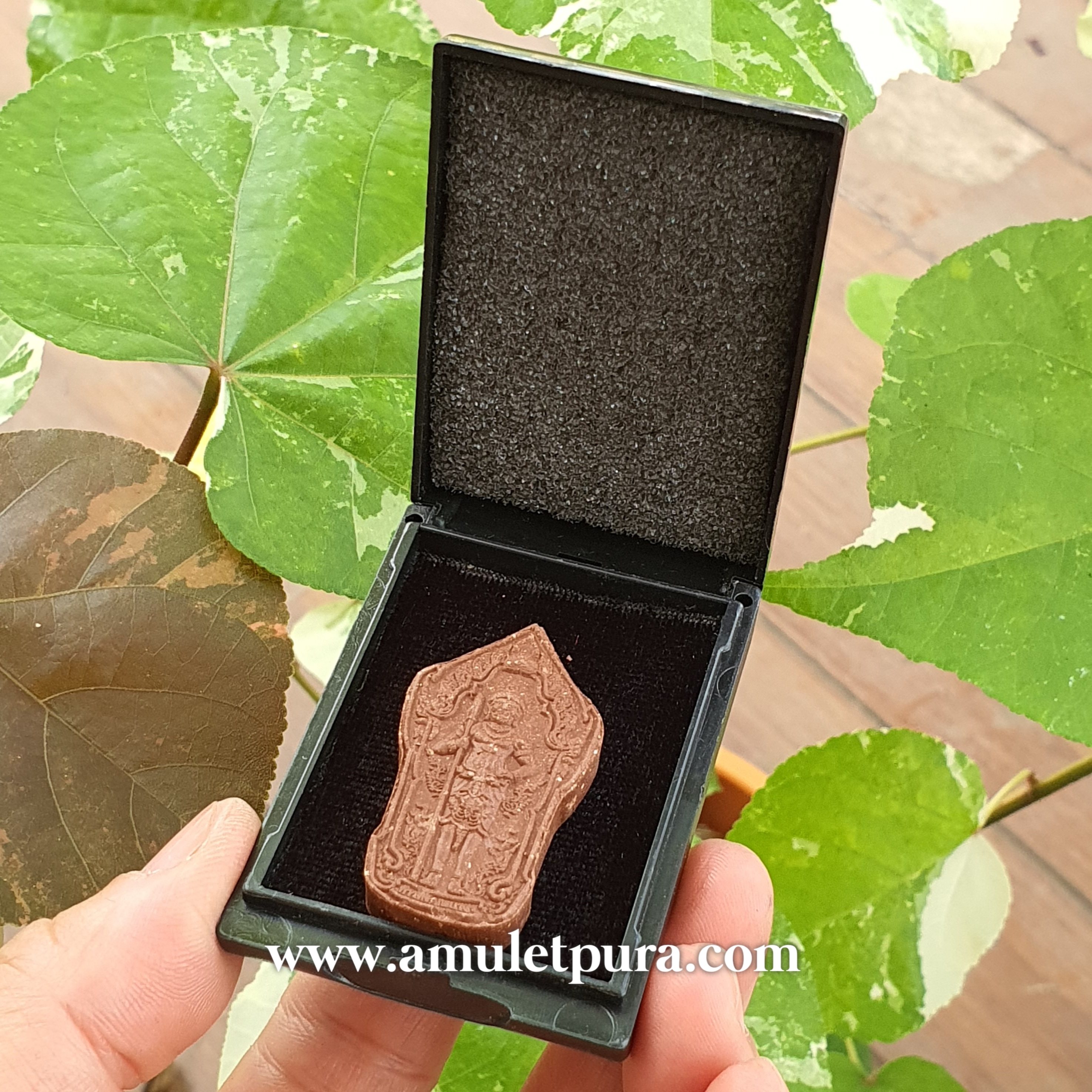 เหรียญท้าวหิรัญพนาสูร รุ่นแรก รุ่นปลดหนี้ ปลอดโรค ปลอดภัย (เนื้อว่าน108) ปี64 หลวงพ่อพัฒน์ วัดห้วยด้วน จ.นครสวรรค์ (มีโค้ด)